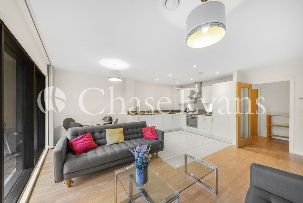 Property photo 3 of 14 Living Area