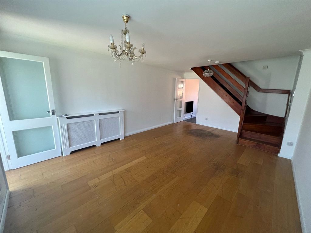 Property photo 1 of 10 Picture No. 13