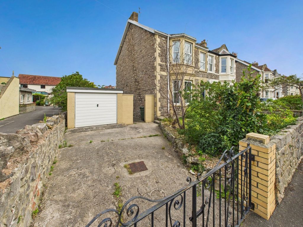 Property photo 1 of 28