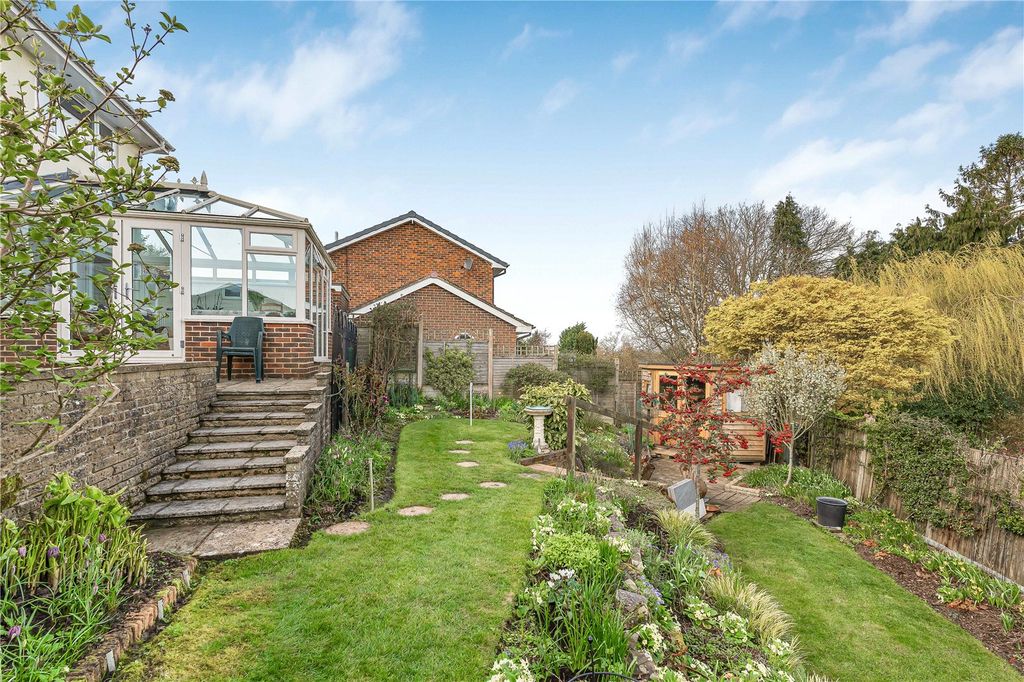 Property photo 3 of 22 Picture No. 24