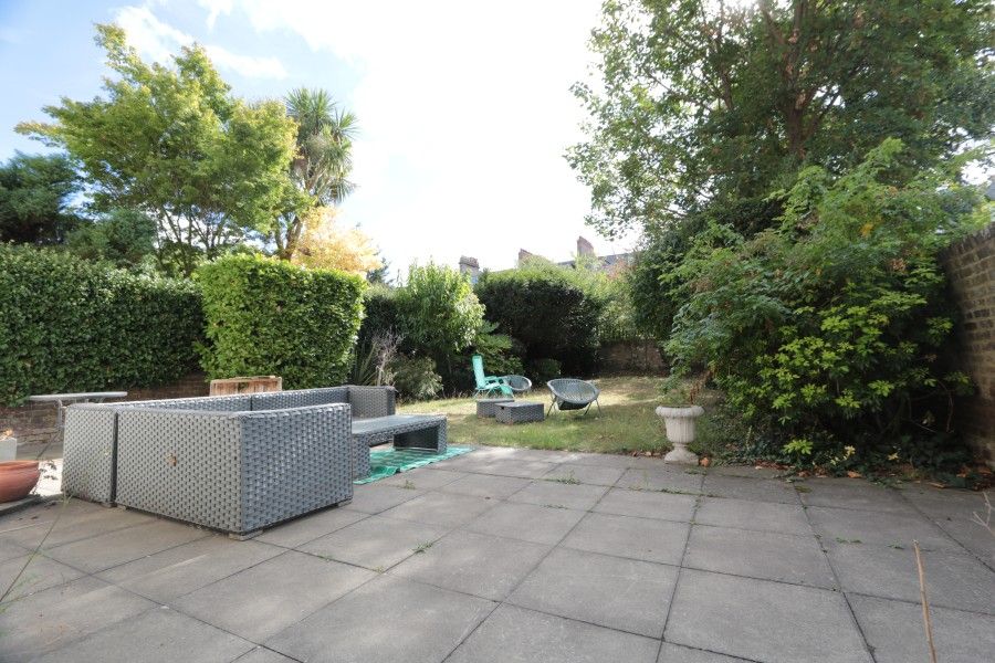 Property photo 2 of 5