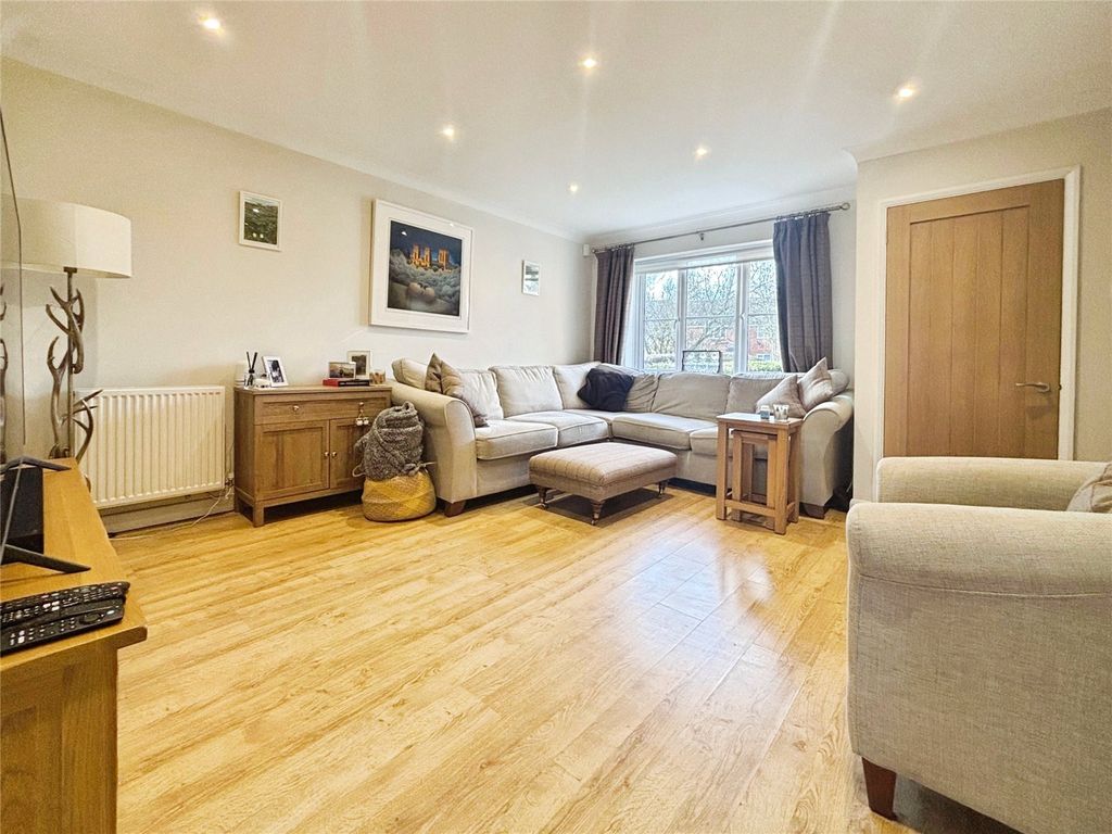 Property photo 2 of 13 Picture No. 06