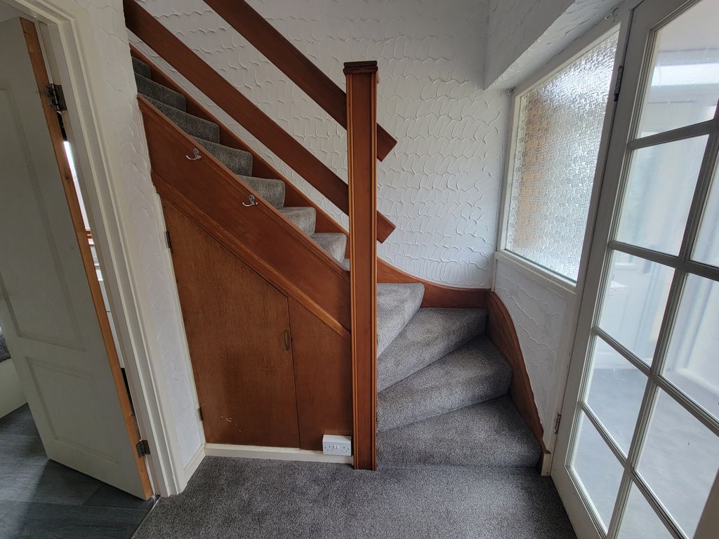 Property photo 3 of 24