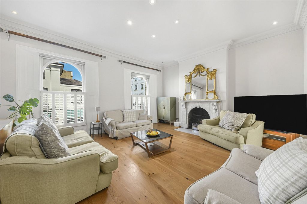 Property photo 1 of 18 Reception Room