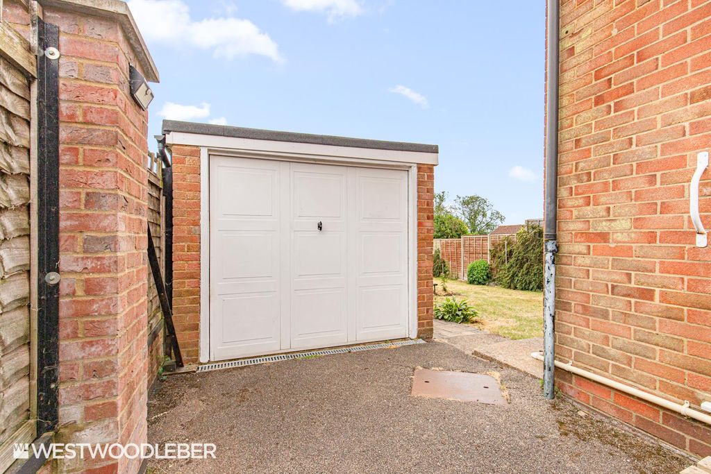 Property photo 2 of 34 Hailwood_39.Jpg