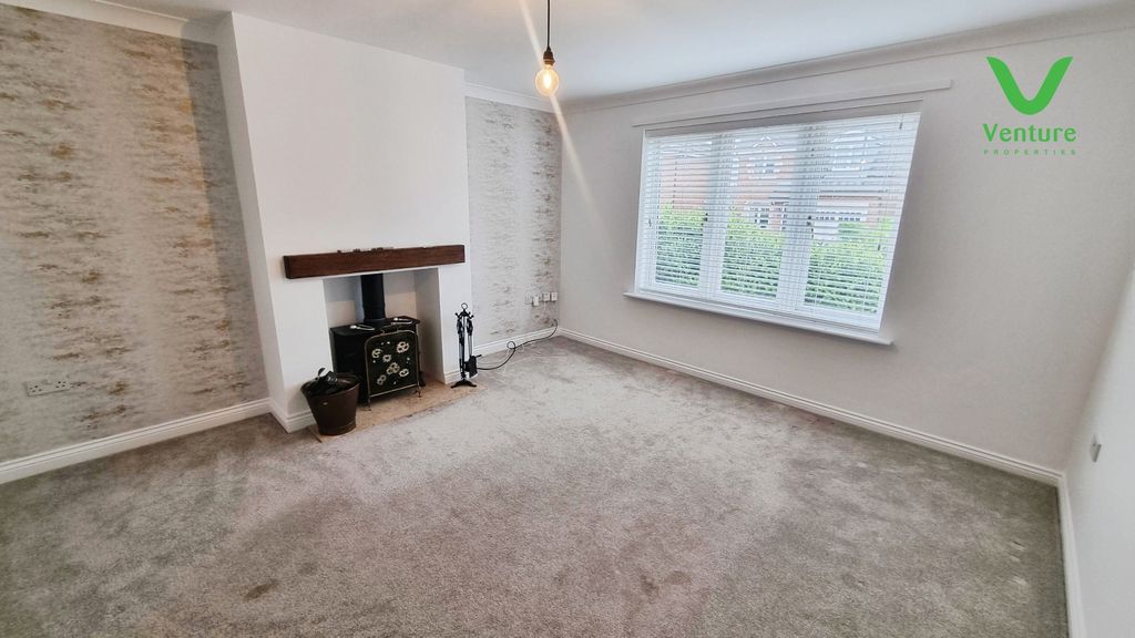 Property photo 3 of 17 Pbox-Img.Jpg