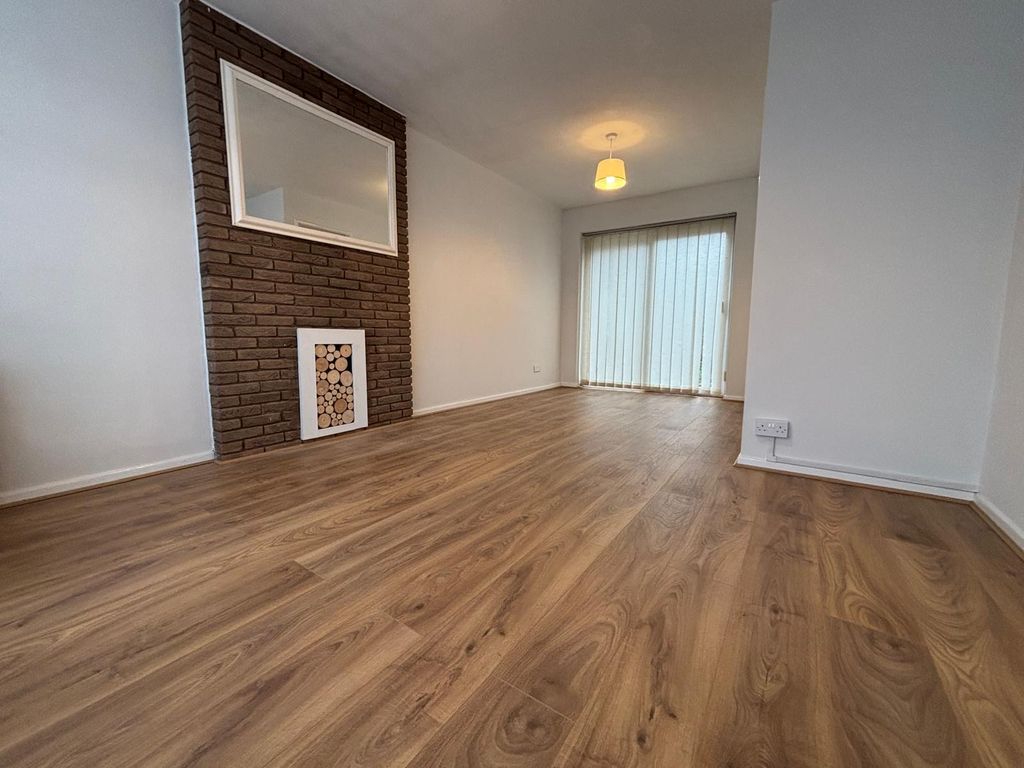 Property photo 3 of 9 Image