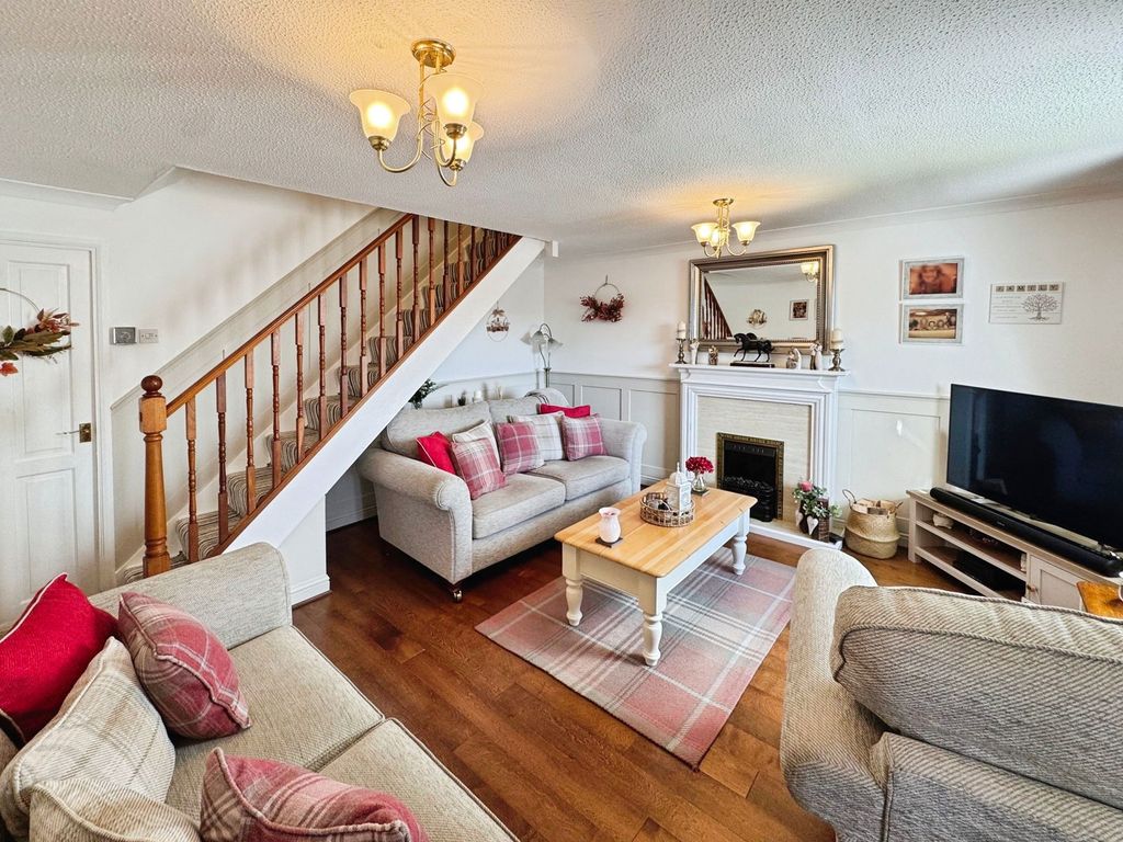 Property photo 2 of 26