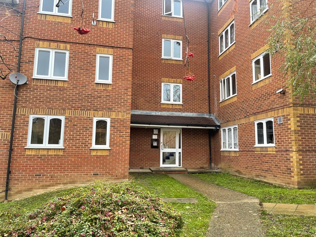 Property photo 3 of 13