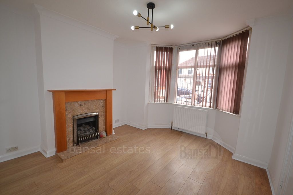 Property photo 2 of 7