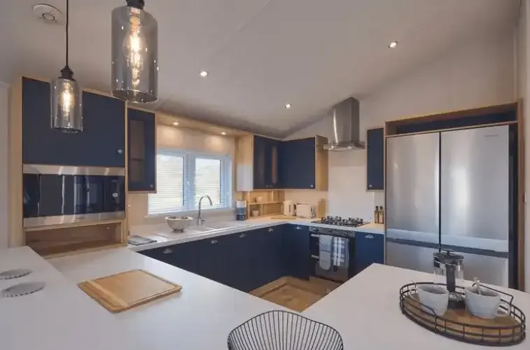 Property photo 3 of 4 Sl20New20Hollidand20Kitchen