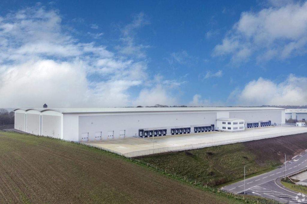 Property photo 3 of 6