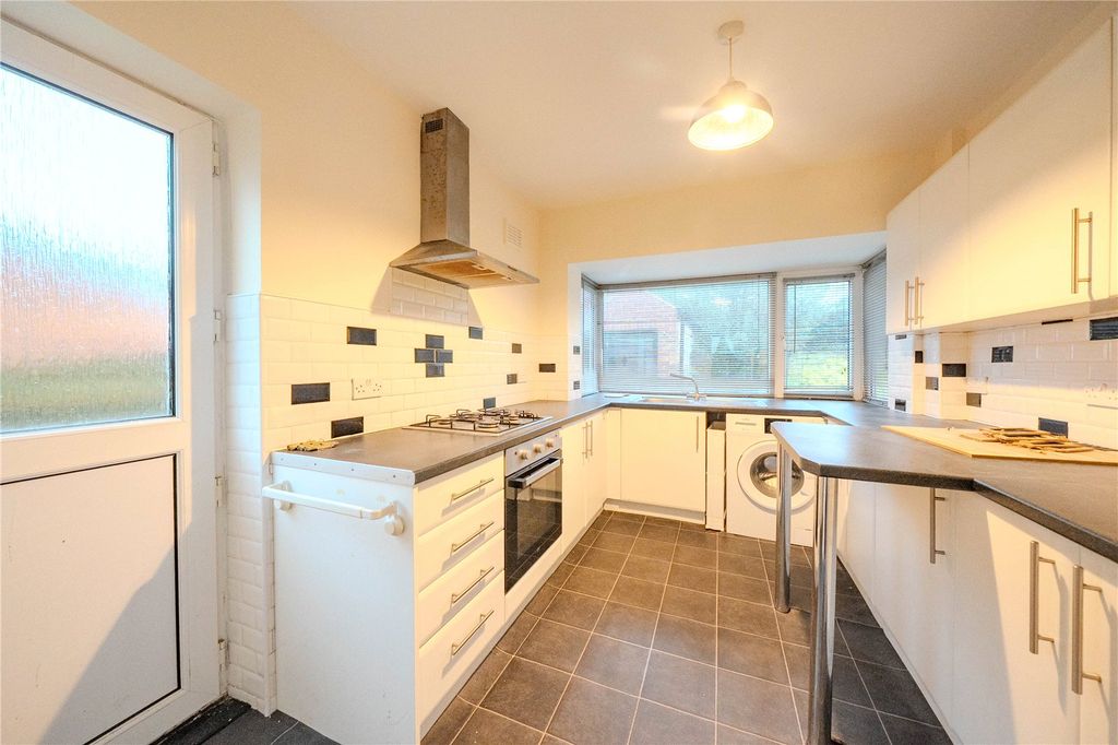 Property photo 2 of 20 Picture No. 19