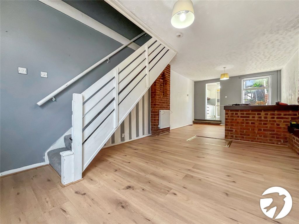 Property photo 2 of 11 Picture No. 09