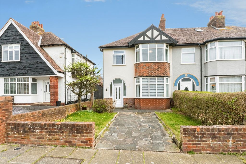 Property photo 1 of 20 Pbox-Img.Jpg