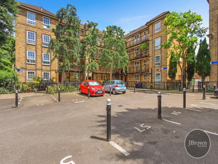 Property photo 1 of 1