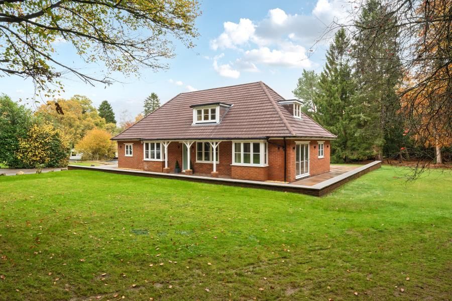 Property photo 1 of 25