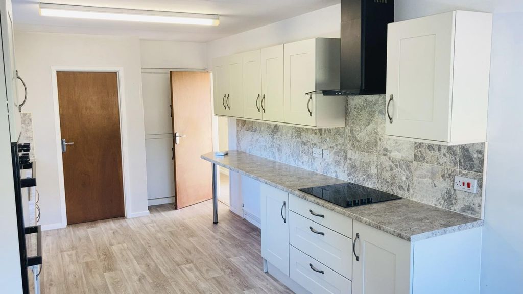 Property photo 3 of 11 Binder1.pdf_Page_2.Jpg