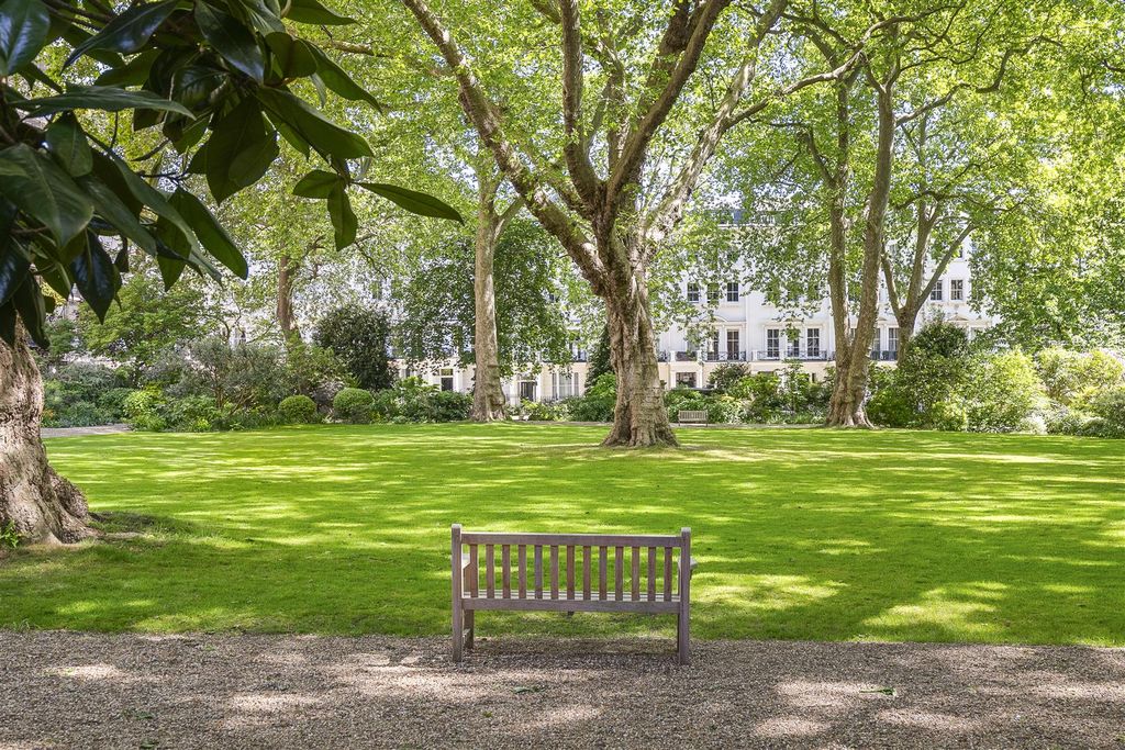 Property photo 3 of 19 Ennismoregardens18,Flat3-24.Jpg