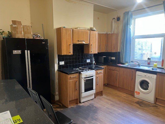 Property photo 3 of 4