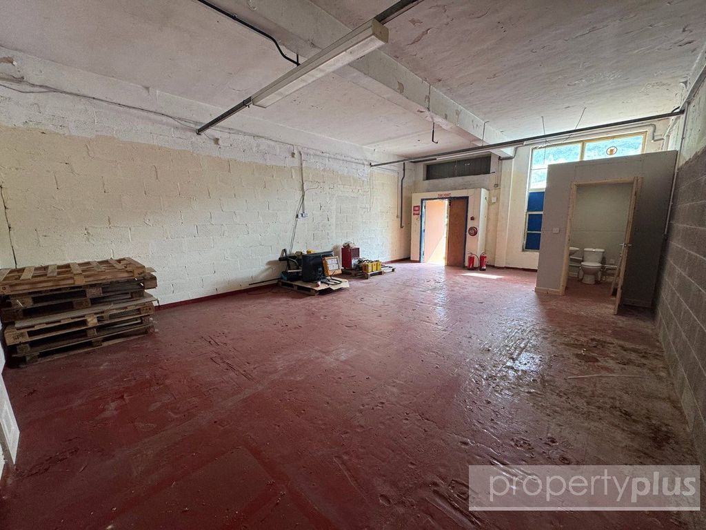 Property photo 2 of 6 Picture No. 06