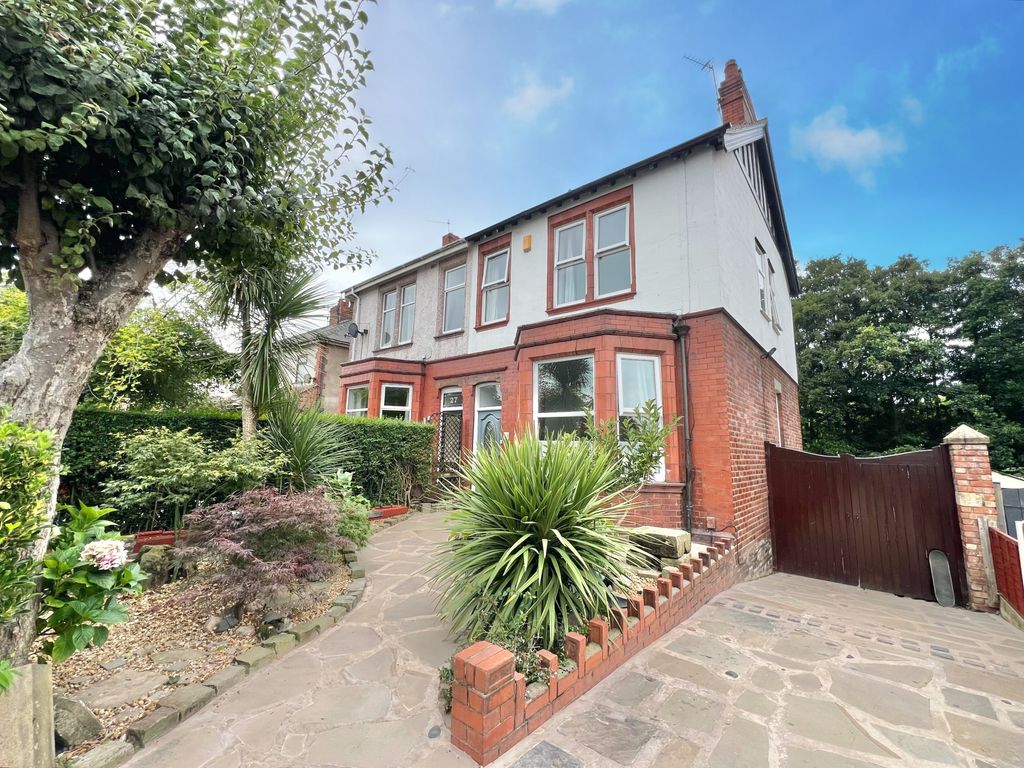 Property photo 1 of 18