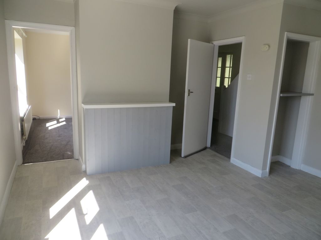 Property photo 3 of 25