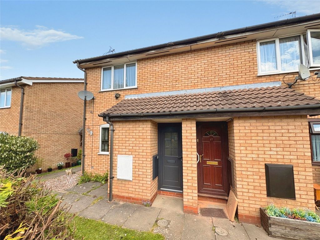 Property photo 1 of 7 Front