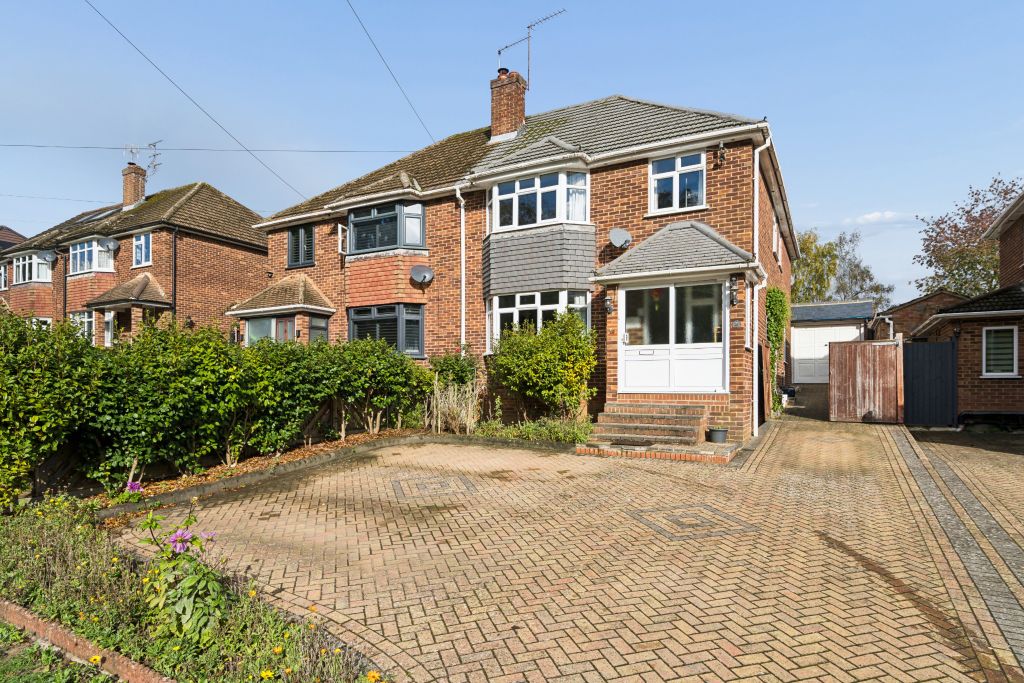 Property photo 1 of 12