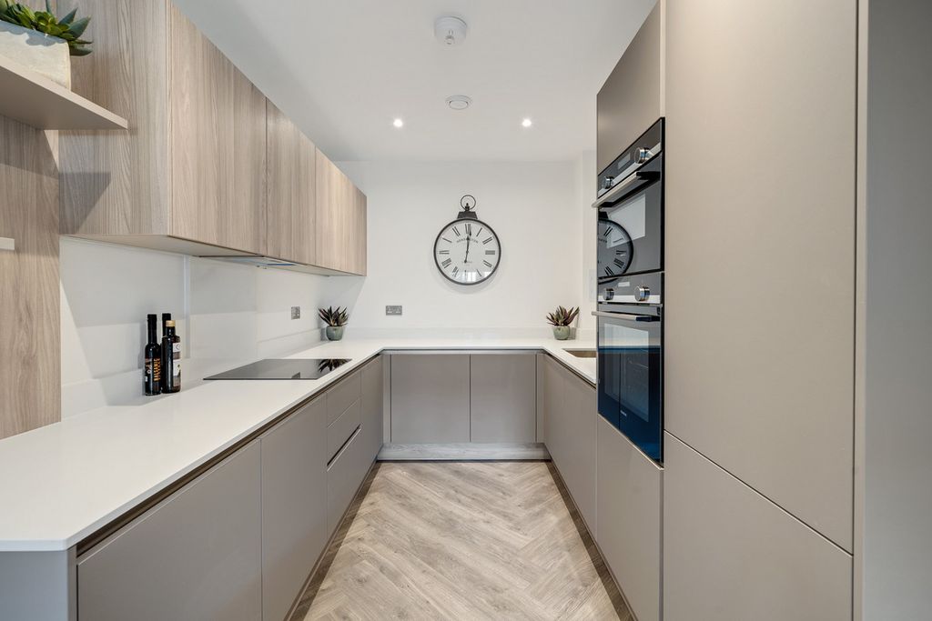 Additional image 10 of 1 bed flat for saleUnit 47 The Wharf Collection, Battersea SW11