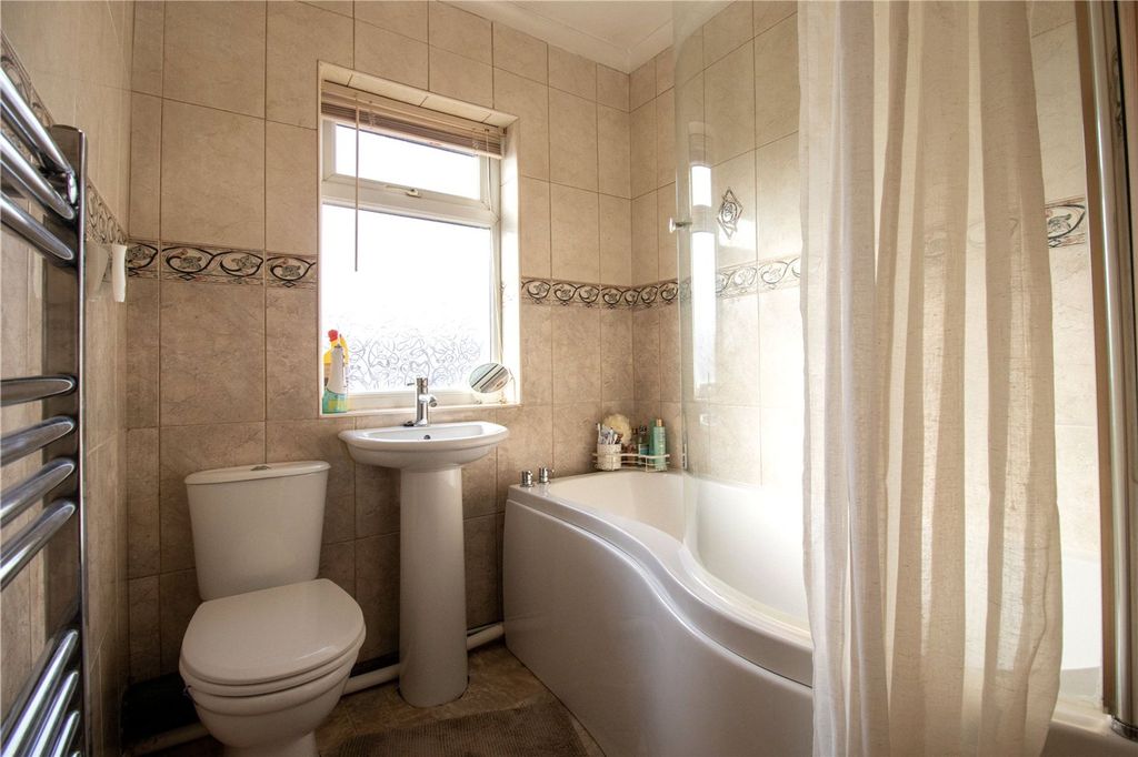 Additional image 4 of 3 bed semi-detached house for saleLodge Road, Scunthorpe DN15