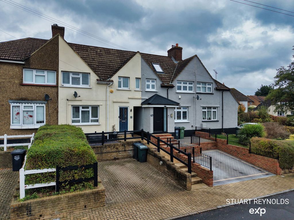 Property photo 1 of 22