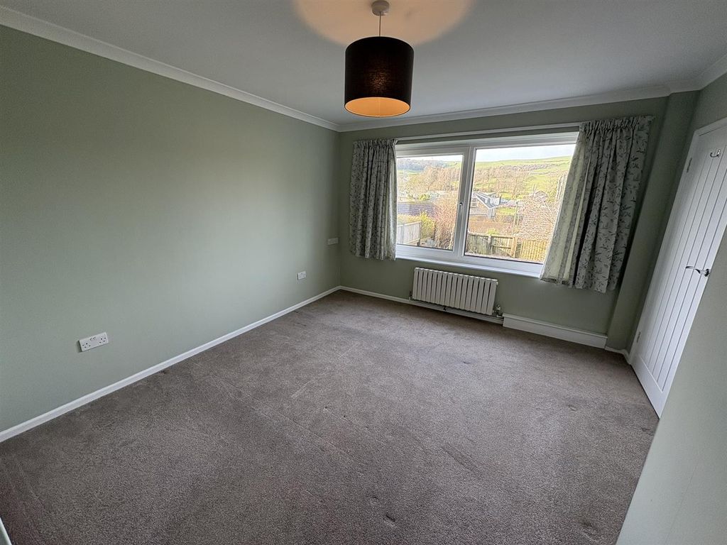 Additional image 10 of 3 bed property to rentSt. Johns Road, Wroxall, Ventnor PO38