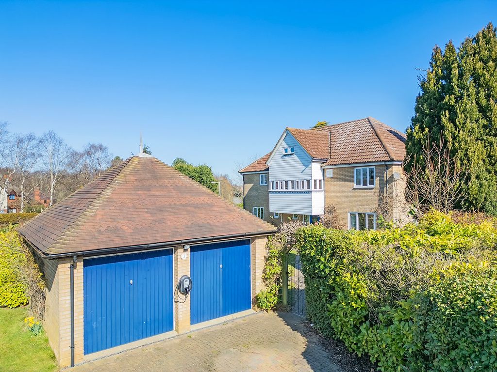 Property photo 1 of 20