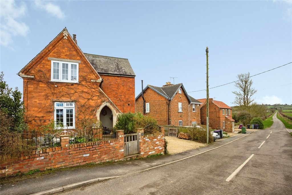 Property photo 1 of 31 Picture No. 54