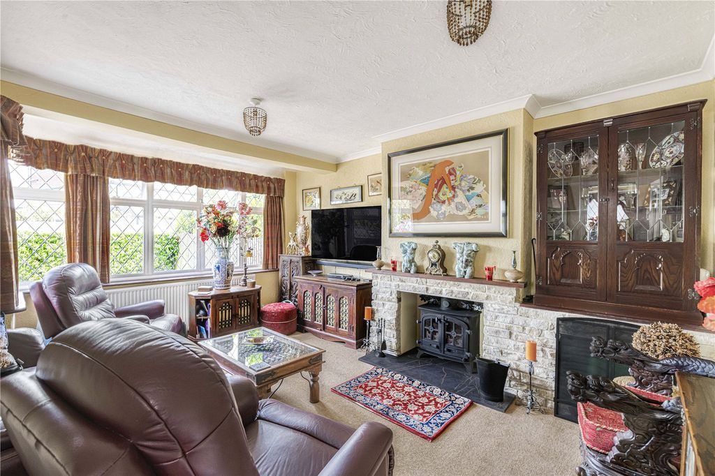 Property photo 3 of 19 Picture No. 37