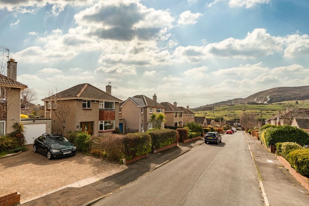 Property photo 2 of 26 Property Image 2