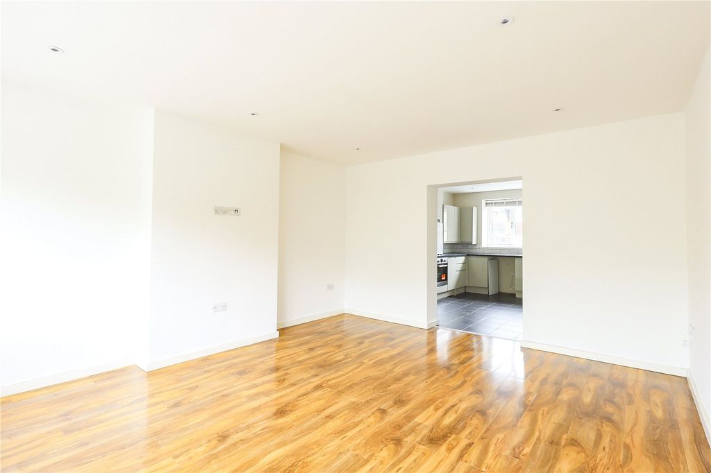 Property photo 3 of 15 Picture No. 03