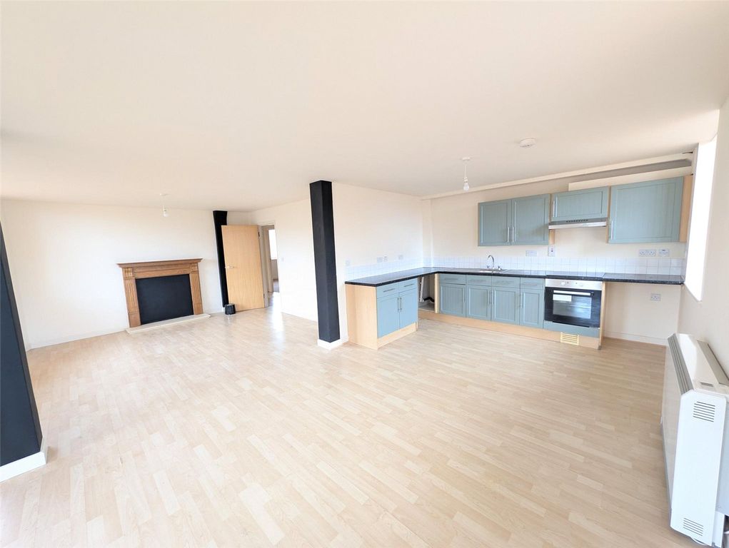 Property photo 2 of 13 Picture No. 29