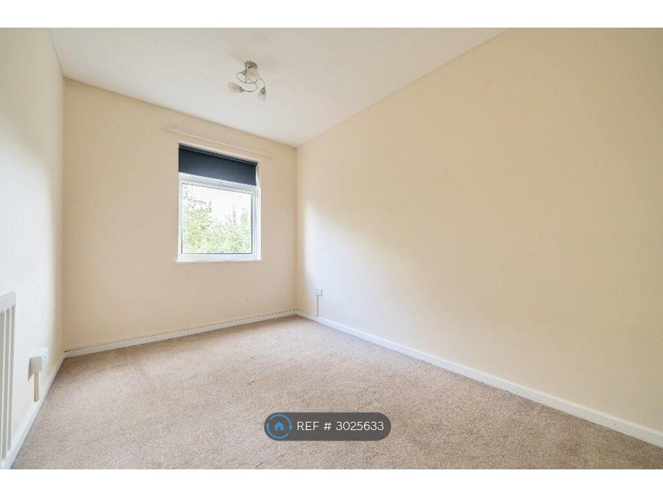 Property photo 2 of 9 Beroom2