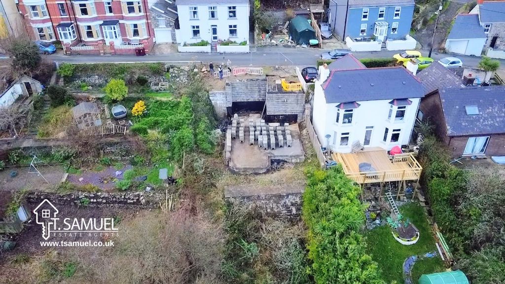 Property photo 1 of 14 Land