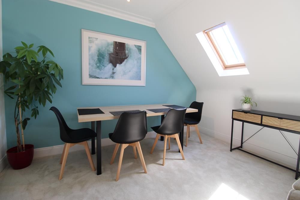 Property photo 2 of 9 Dining Area