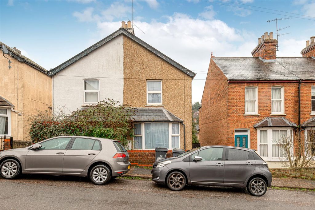 Property photo 1 of 9 Front Aspect