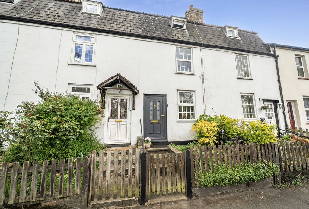 Property photo 1 of 11 1438688-3-69Dcfb9...