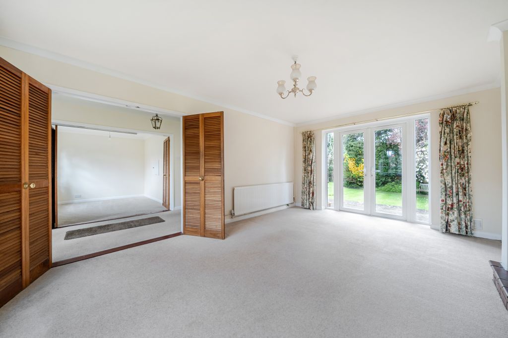 Property photo 3 of 9