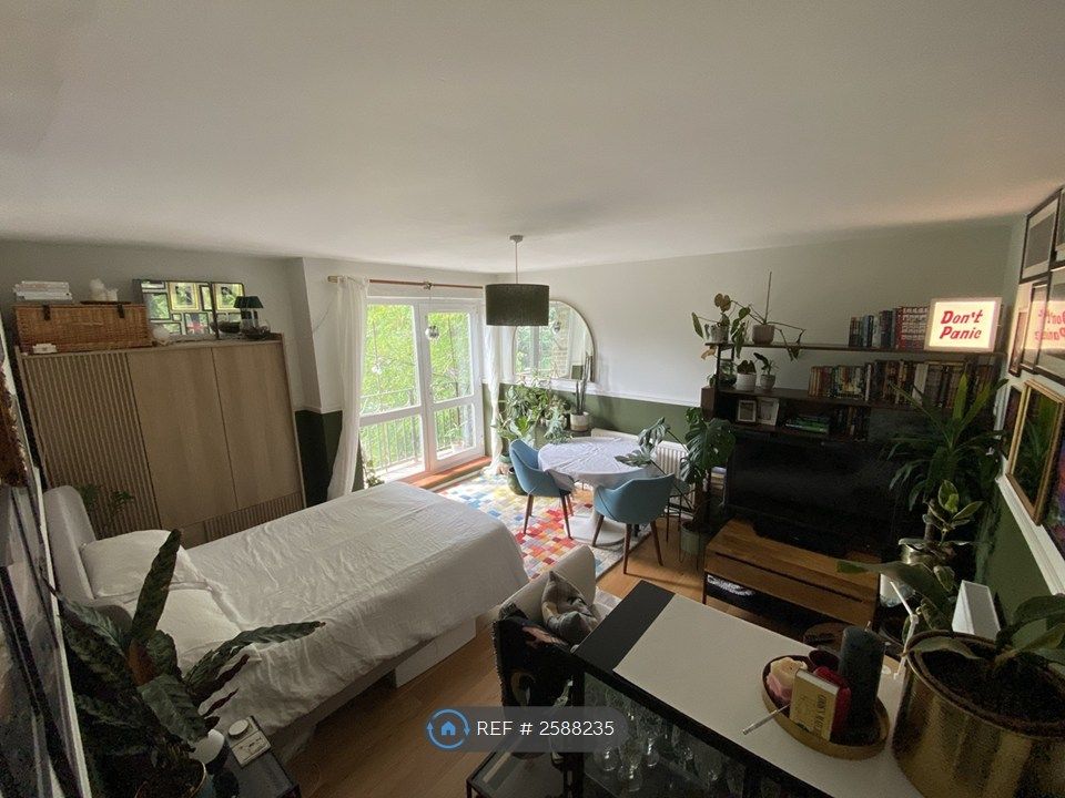 Property photo 3 of 7