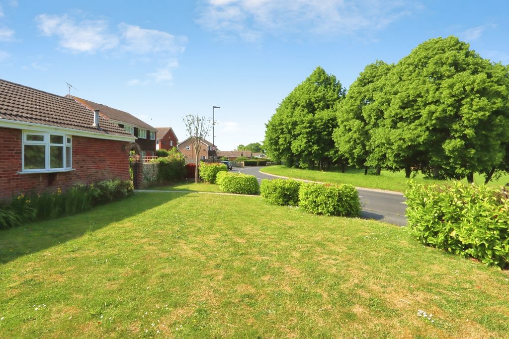 Property photo 2 of 24 Pbox-Img.Jpg