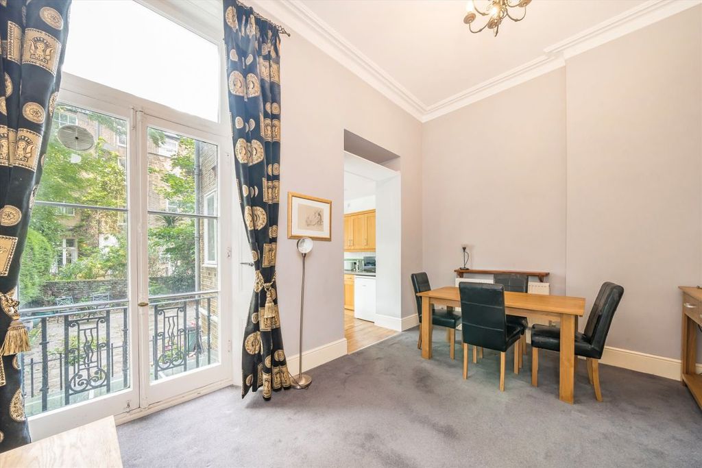 Property photo 2 of 5