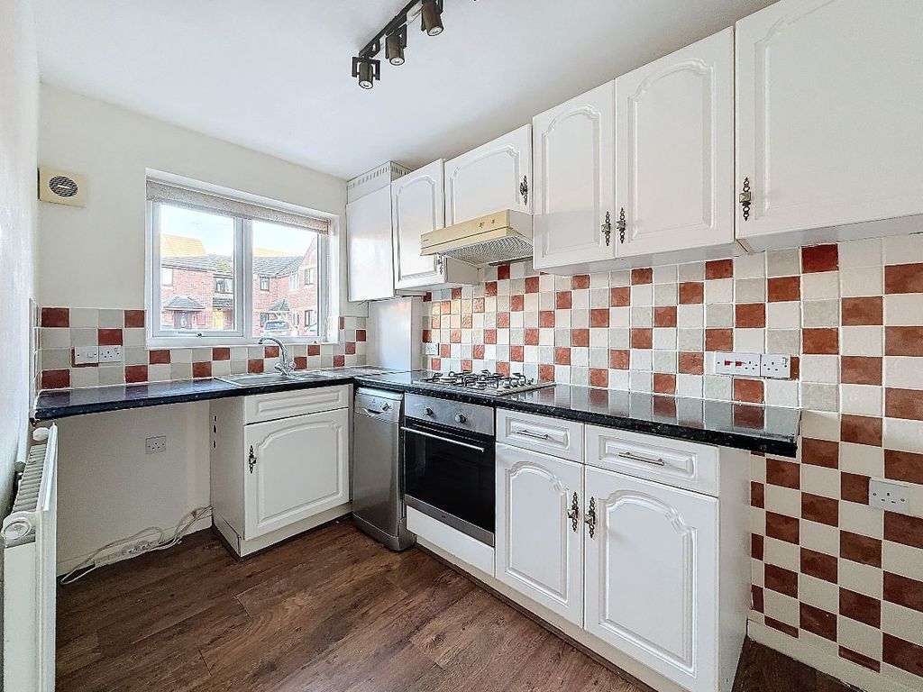 Property photo 3 of 13