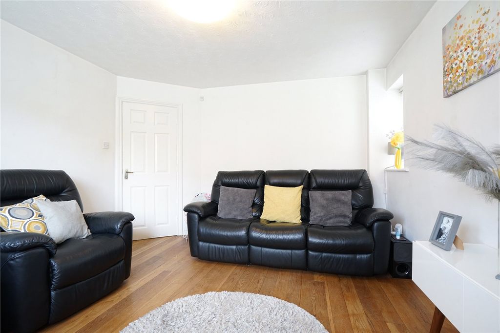 Property photo 3 of 13 Picture No. 13